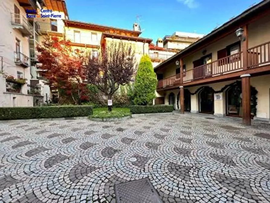 Immagine 1 di Appartamento in vendita  in Via Edouard Aubert a Aosta