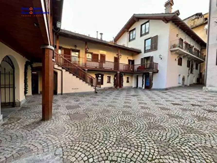 Immagine 2 di Appartamento in vendita  in Via Edouard Aubert a Aosta