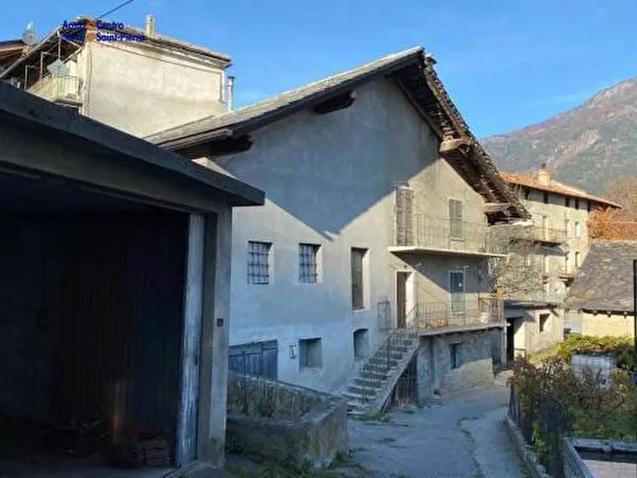 Immagine 3 di Rustico / casale in vendita  in Frazione Crè a Gignod