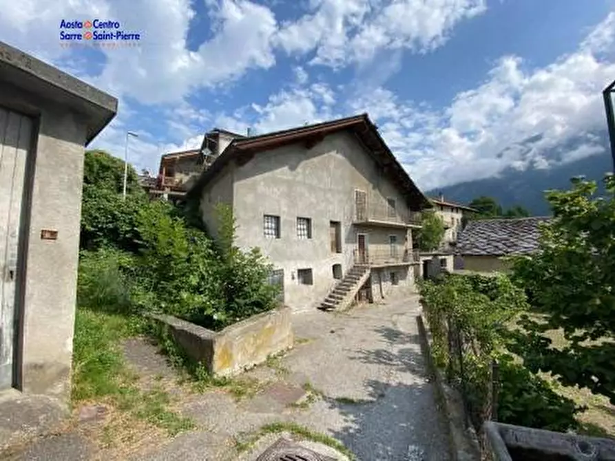 Immagine 1 di Rustico / casale in vendita  in Frazione Crè a Gignod