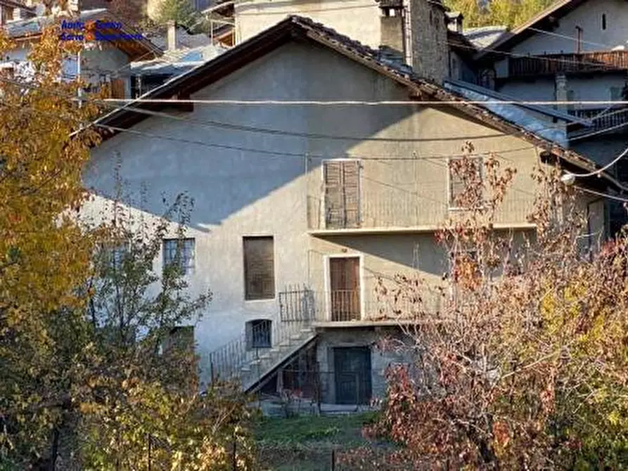 Immagine 6 di Rustico / casale in vendita  in Frazione Crè a Gignod