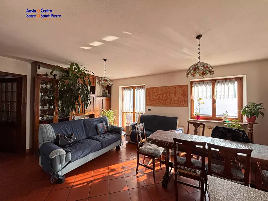 Immagine 4 di Villa in vendita  in Villaggio Argnod a Quart