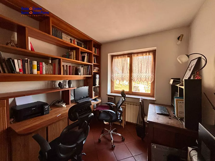 Immagine 13 di Villa in vendita  in Villaggio Argnod a Quart