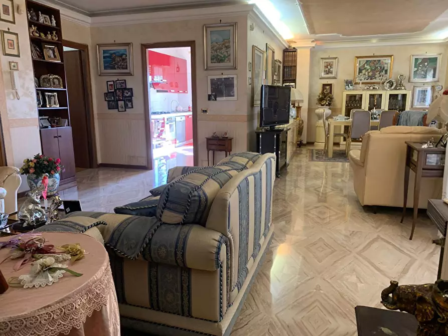 Immagine 6 di Appartamento in vendita  in via Francesco Guerrazzi a Guidonia Montecelio