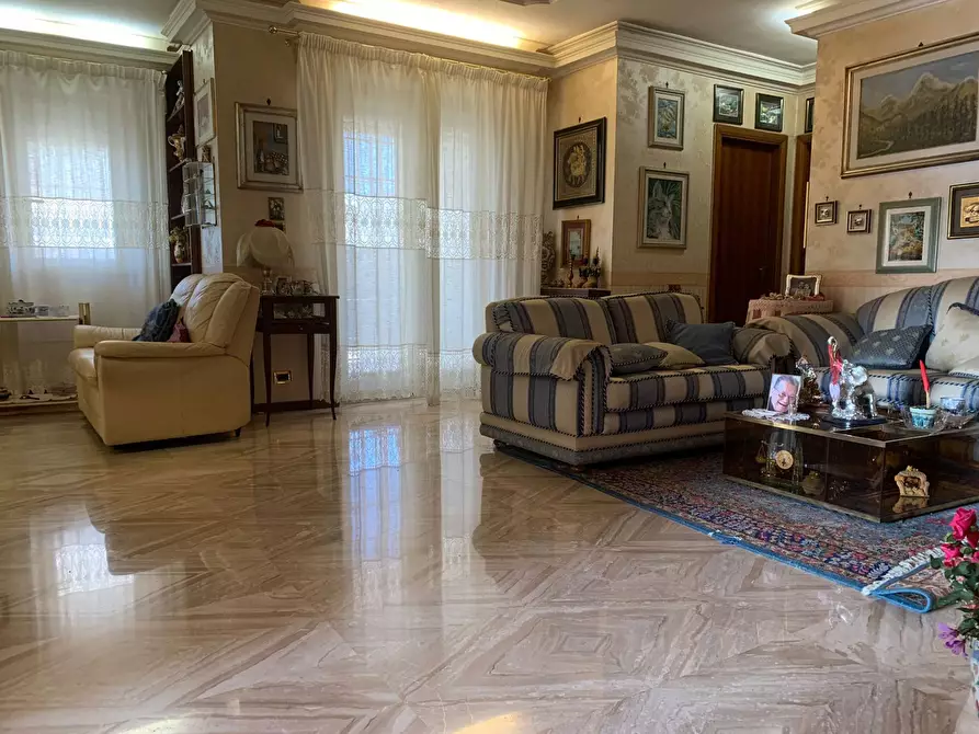 Immagine 9 di Appartamento in vendita  in via Francesco Guerrazzi a Guidonia Montecelio