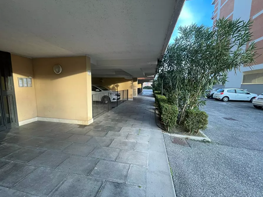 Immagine 23 di Appartamento in vendita  in Via Raoul Chiodelli a Roma