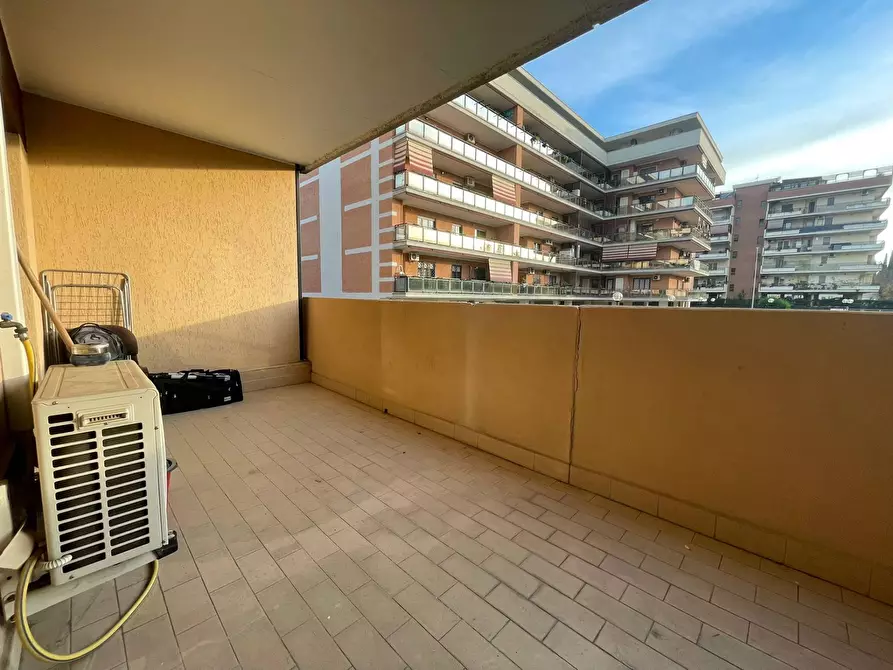 Immagine 30 di Appartamento in vendita  in Via Raoul Chiodelli a Roma