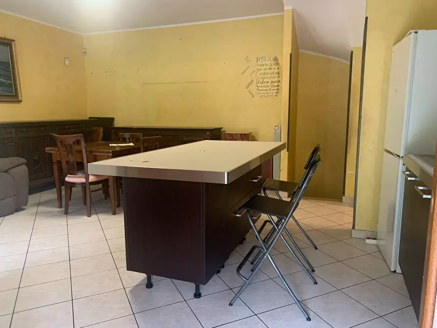 Immagine 10 di Villa in vendita  in Via Bernini a Guidonia Montecelio