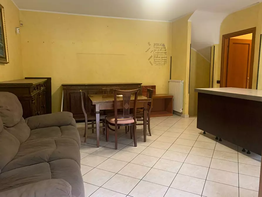 Immagine 12 di Villa in vendita  in Via Bernini a Guidonia Montecelio