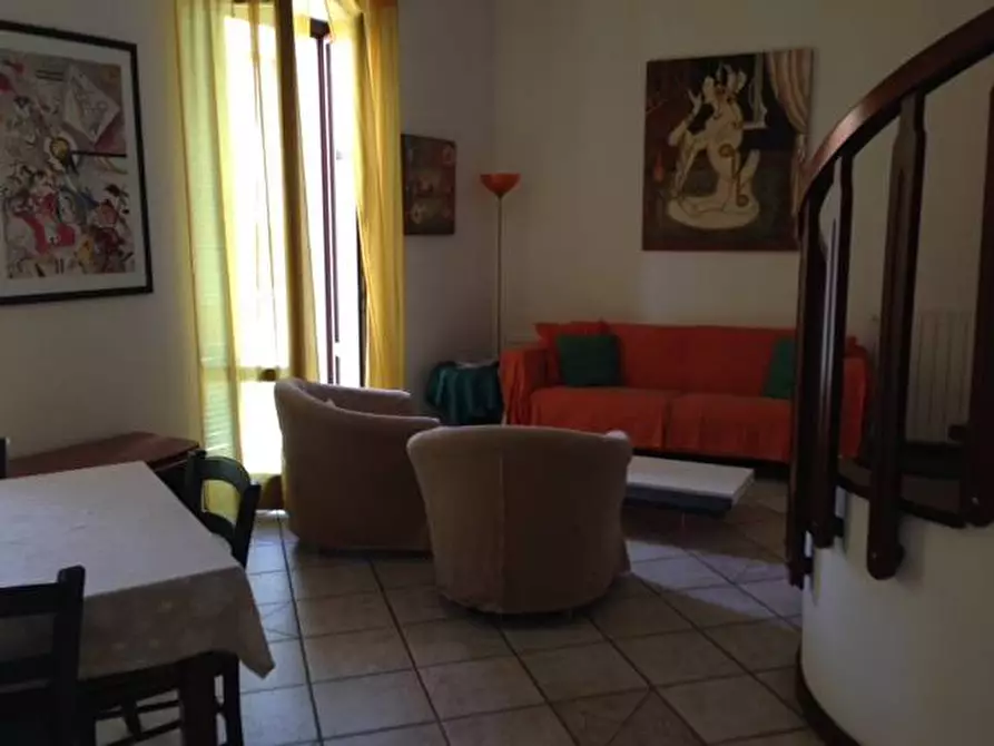 Immagine 25 di Appartamento in affitto  in VIA CAVALLOTTI a Viareggio