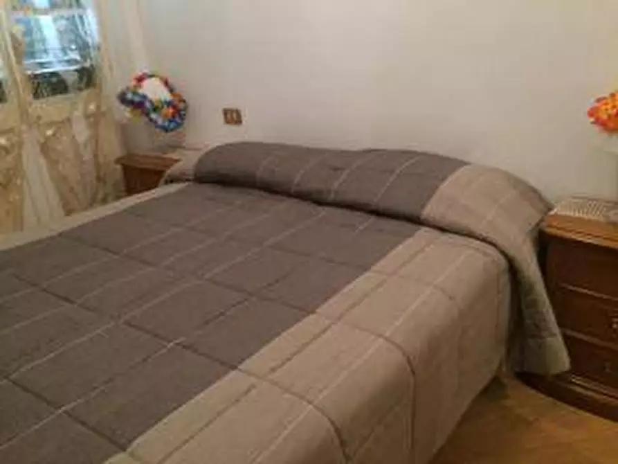 Immagine 4 di Appartamento in vendita  in via cavallotti a Viareggio