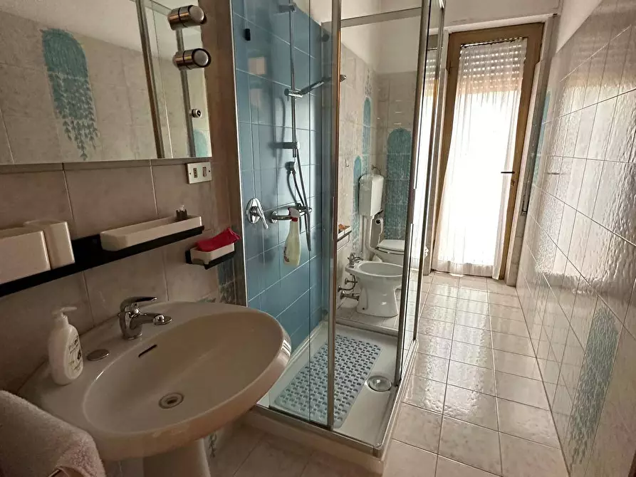 Immagine 6 di Casa indipendente in vendita  in VIA CAVALLOTTI a Viareggio