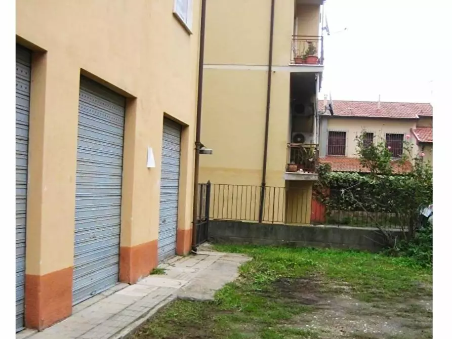 Immagine 4 di Appartamento in vendita  in via battelli a Pisa