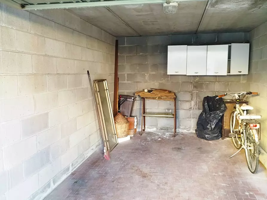 Immagine 16 di Appartamento in vendita  in via masaccio a San Giuliano Terme