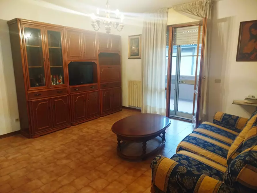 Immagine 5 di Appartamento in vendita  in via masaccio a San Giuliano Terme