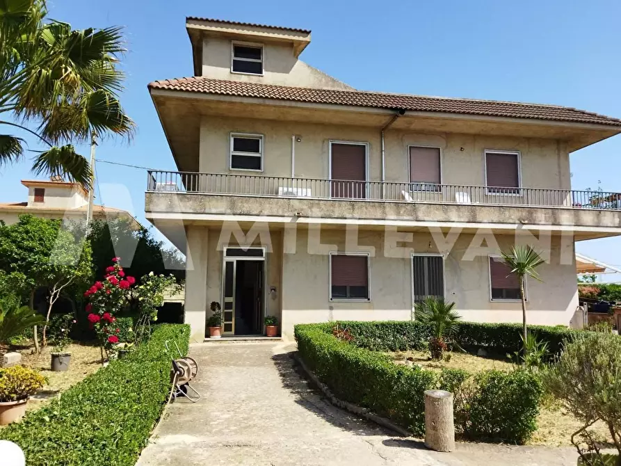 Immagine 1 di Villa in vendita  in Via Sorda Scicli a Modica