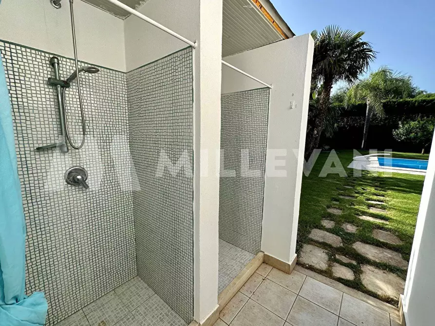 Immagine 29 di Villa in vendita  in Via T. Giorgio Nuvolari a Scicli