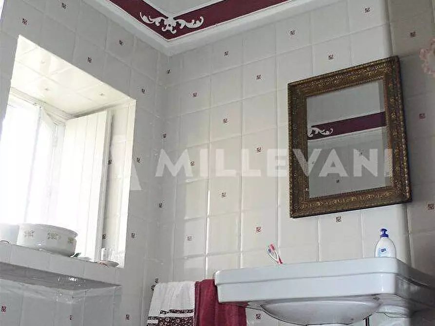 Immagine 24 di Albergo/B&B/Residence in vendita  in Via Ioppulo a Ragusa