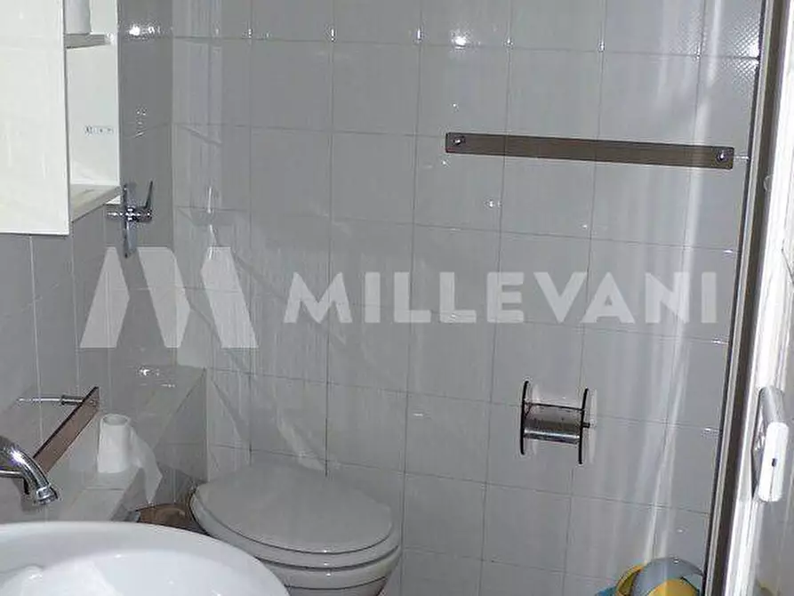 Immagine 25 di Albergo/B&B/Residence in vendita  in Via Ioppulo a Ragusa