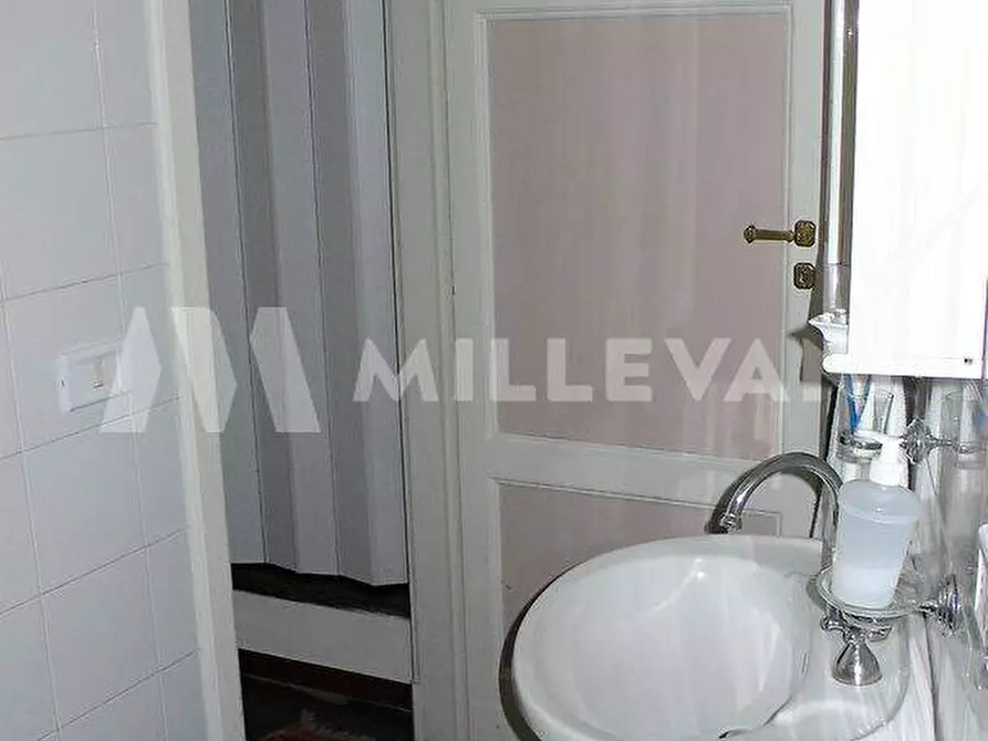 Immagine 27 di Albergo/B&B/Residence in vendita  in Via Ioppulo a Ragusa