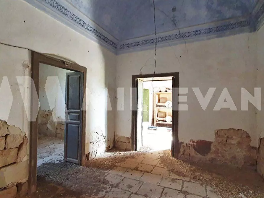 Immagine 9 di Rustico / casale in vendita  a Scicli