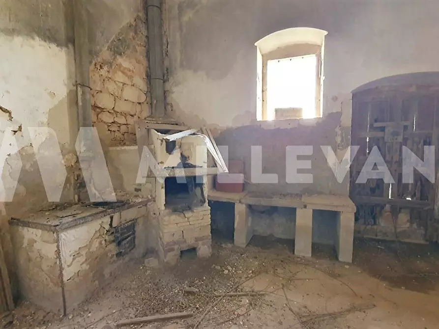 Immagine 13 di Rustico / casale in vendita  a Scicli