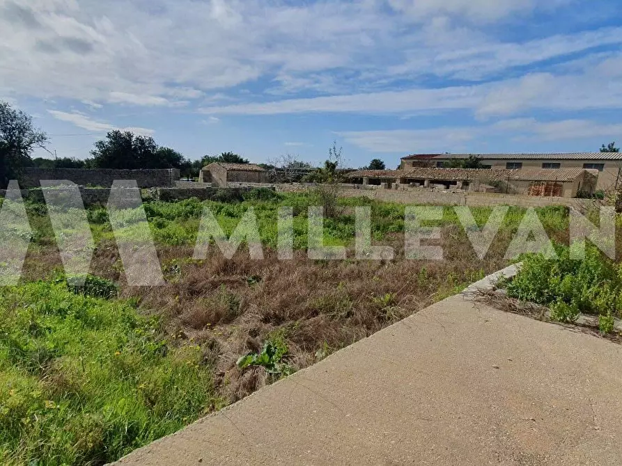 Immagine 17 di Rustico / casale in vendita  a Scicli