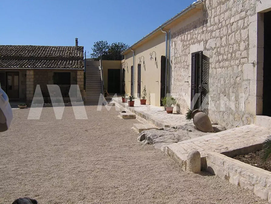 Immagine 2 di Rustico / casale in vendita  in Contrada Aramonda a Ragusa