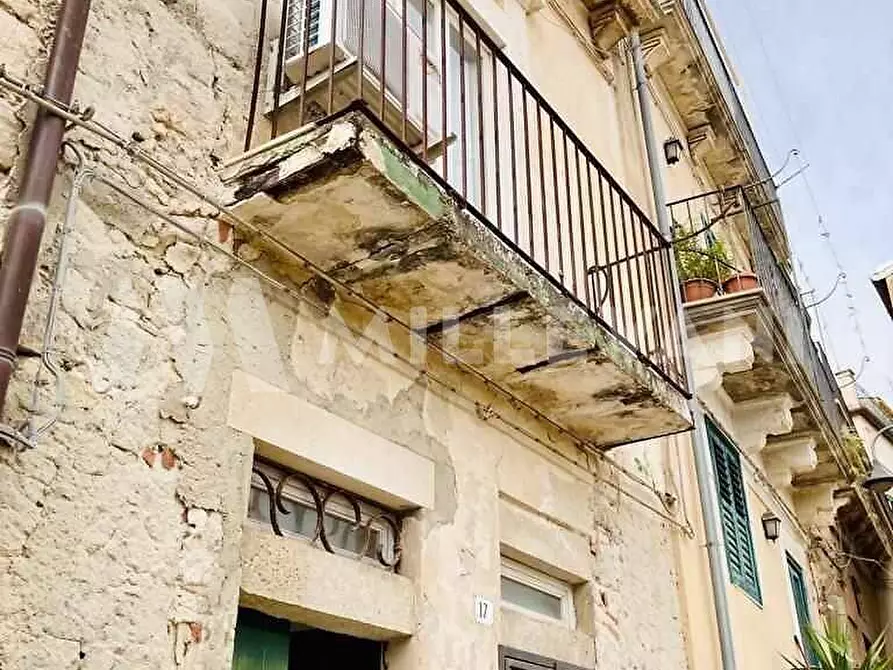 Immagine 18 di Casa indipendente in vendita  in Via Cartellone a Modica