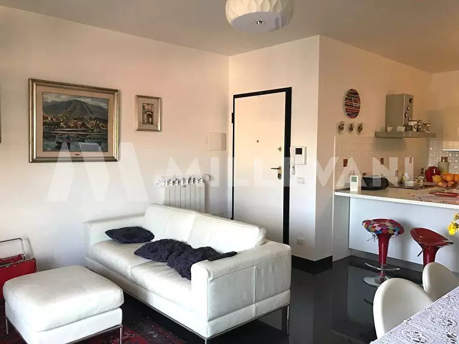 Immagine 4 di Appartamento in vendita  in via La Valletta a Pozzallo