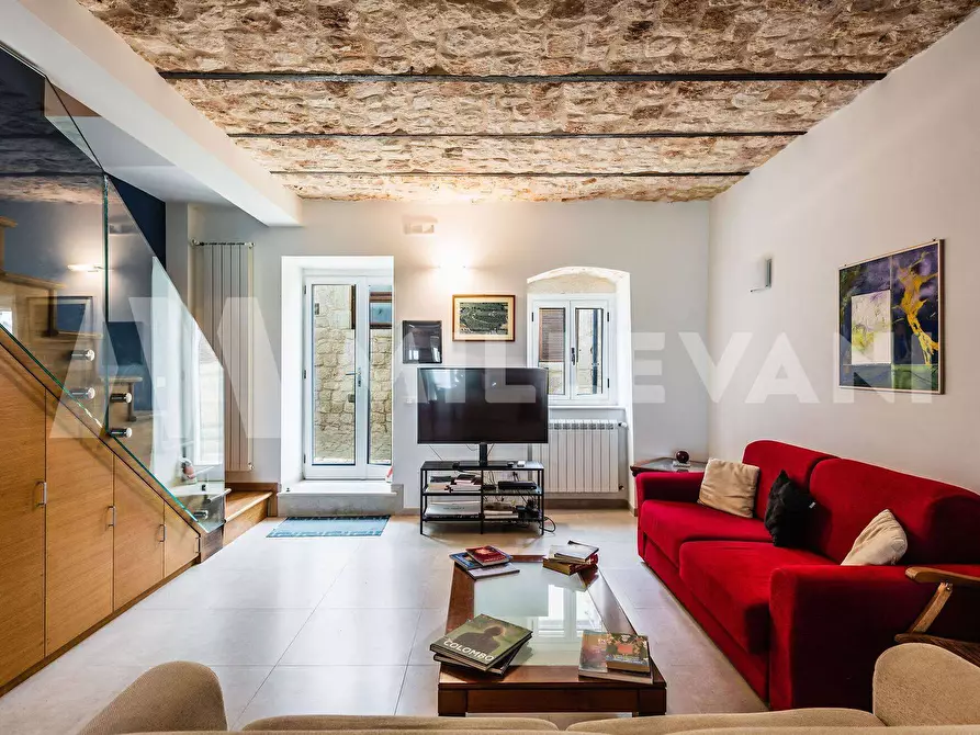 Immagine 10 di Casa indipendente in vendita  in Via Miramare a Scicli