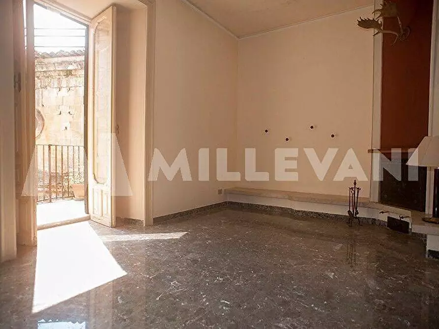 Immagine 4 di Appartamento in vendita  a Scicli