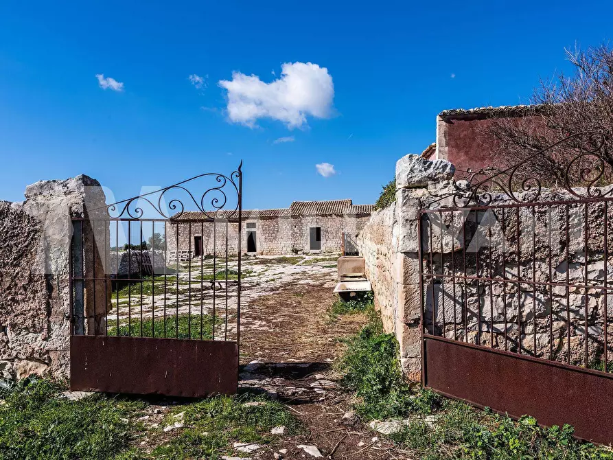 Immagine 3 di Rustico / casale in vendita  in Sp43 a Modica