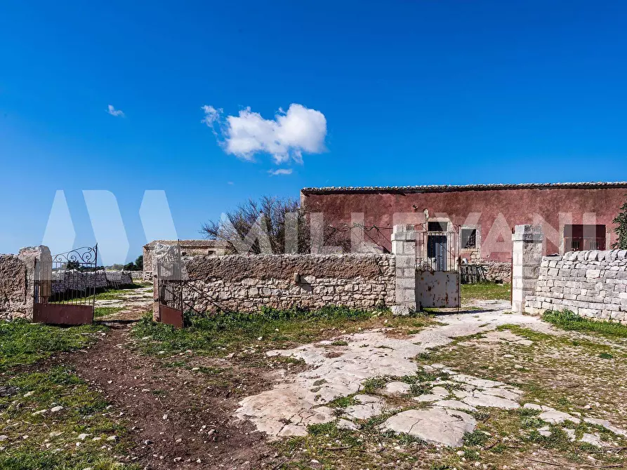 Immagine 4 di Rustico / casale in vendita  in Sp43 a Modica