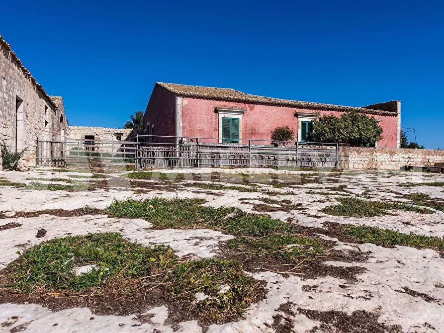 Immagine 22 di Rustico / casale in vendita  in Sp43 a Modica