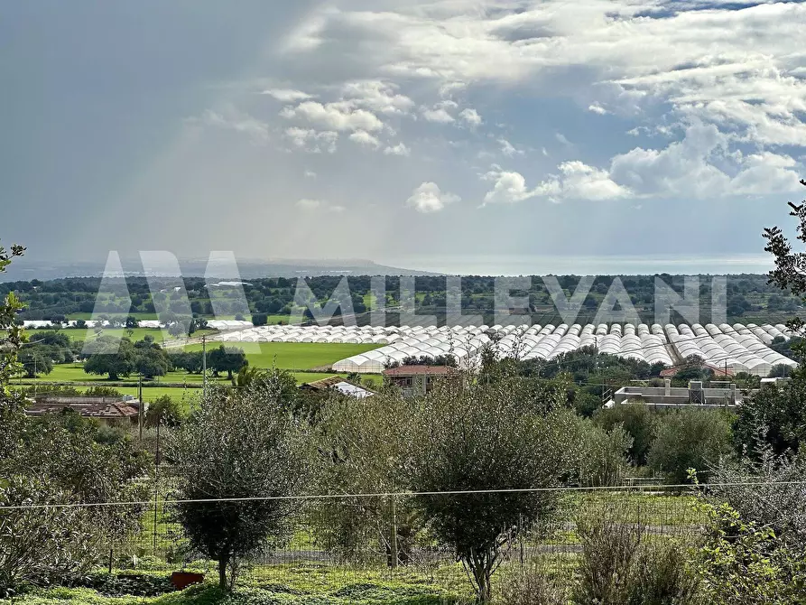 Immagine 12 di Villa in vendita  in c.da scorrione a Modica