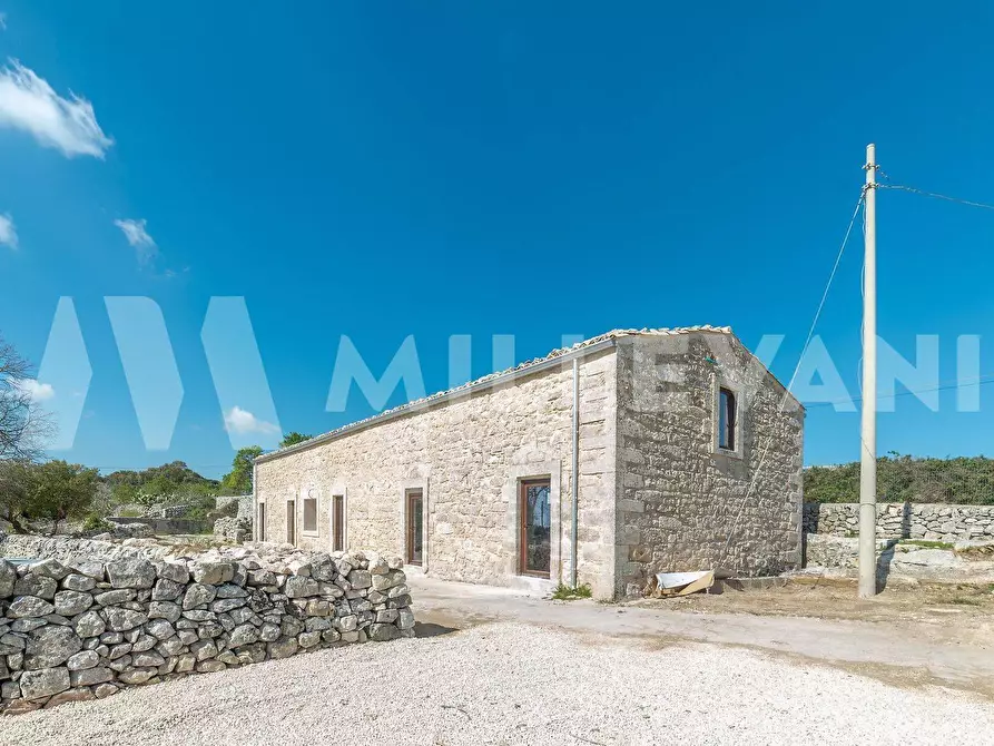 Immagine 2 di Rustico / casale in vendita  a Ragusa