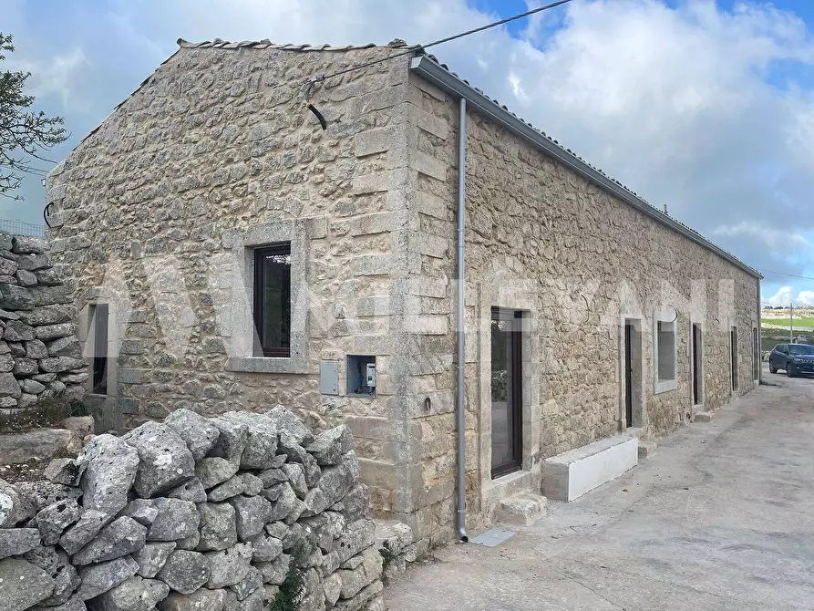 Immagine 3 di Rustico / casale in vendita  a Ragusa