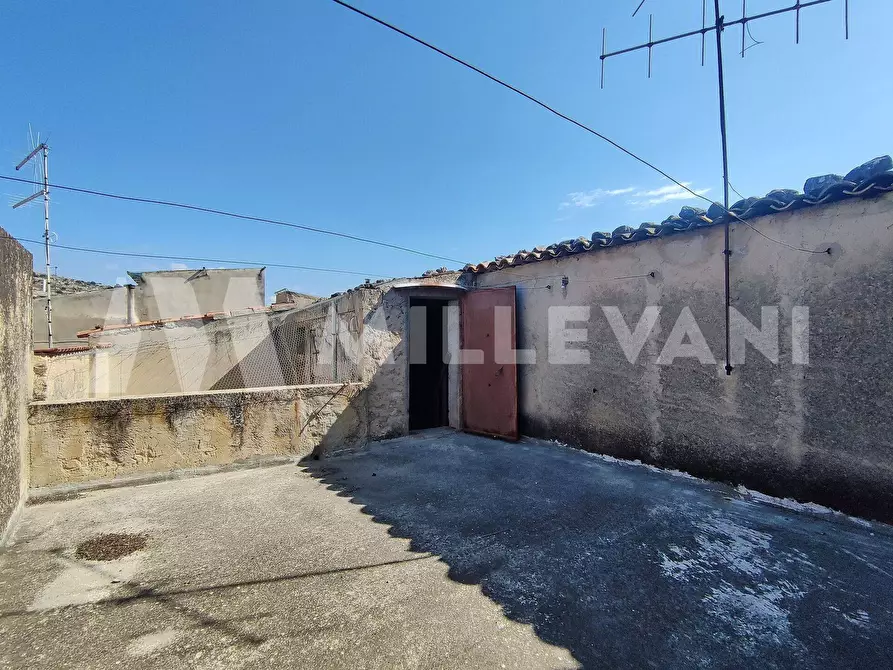 Immagine 15 di Albergo/B&B/Residence in vendita  in Via Papaleo a Scicli