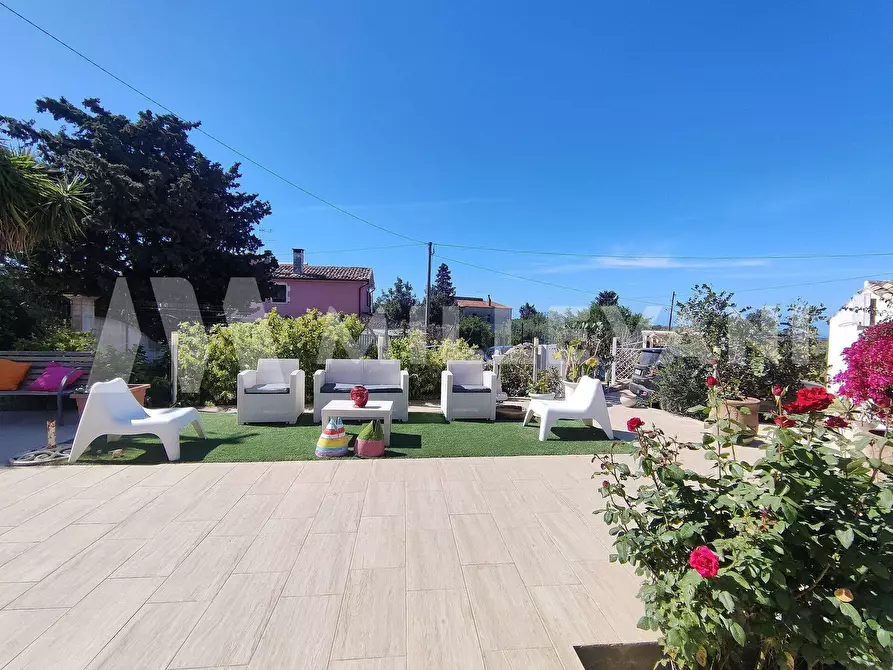 Immagine 2 di Villa in vendita  in SP 42 a Scicli