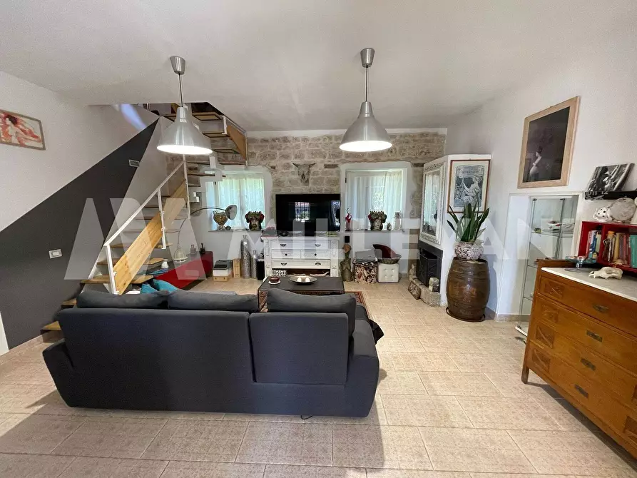 Immagine 3 di Villa in vendita  in SP 42 a Scicli