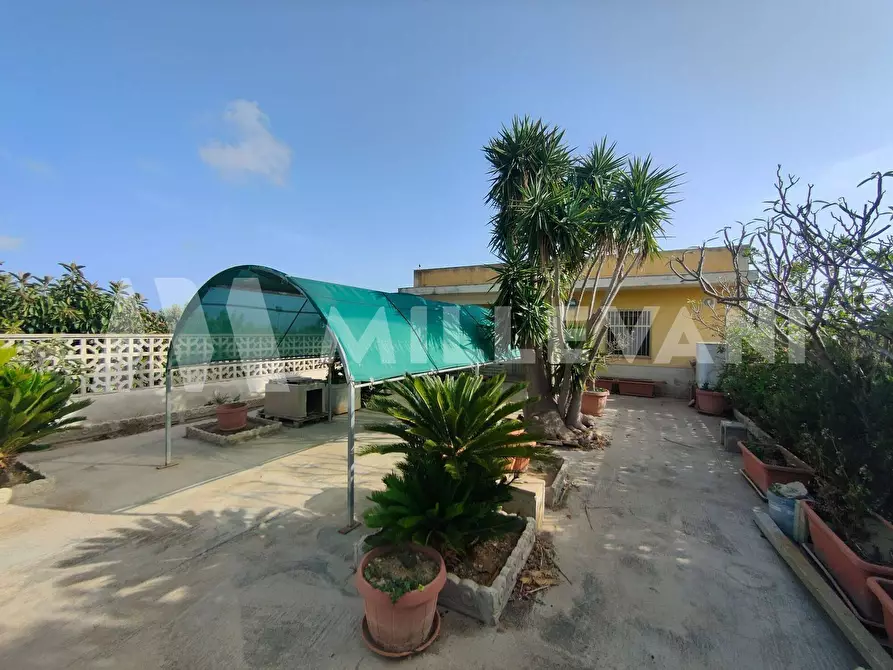 Immagine 1 di Villa in vendita  in Contrada Boscorotondo a Scicli