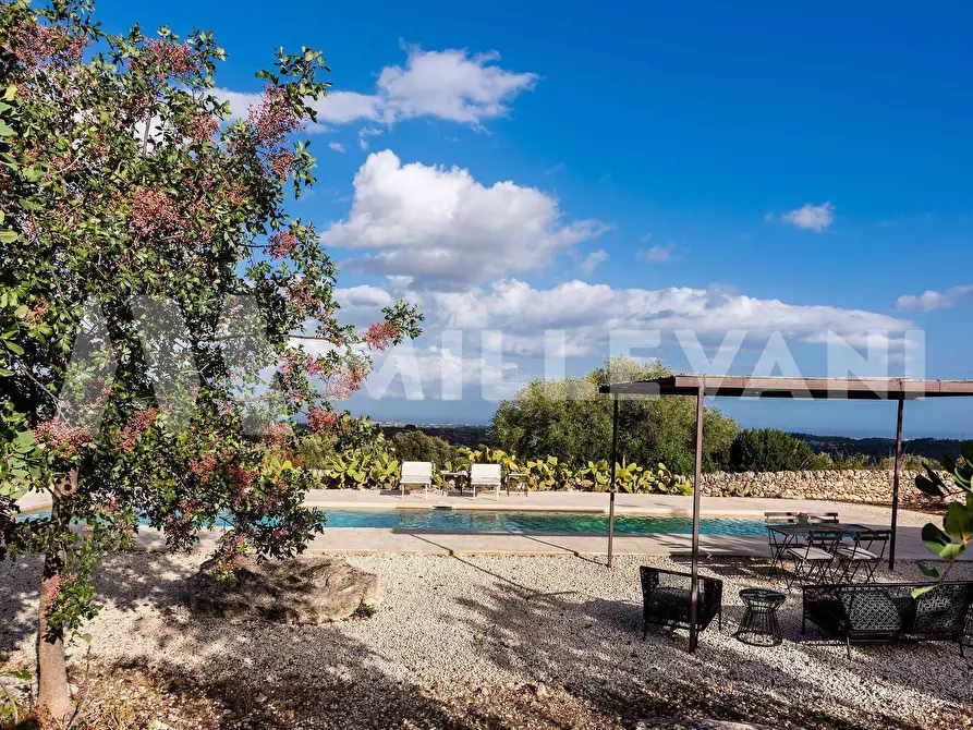 Immagine 5 di Villa in vendita  in contrada pantarello a Noto