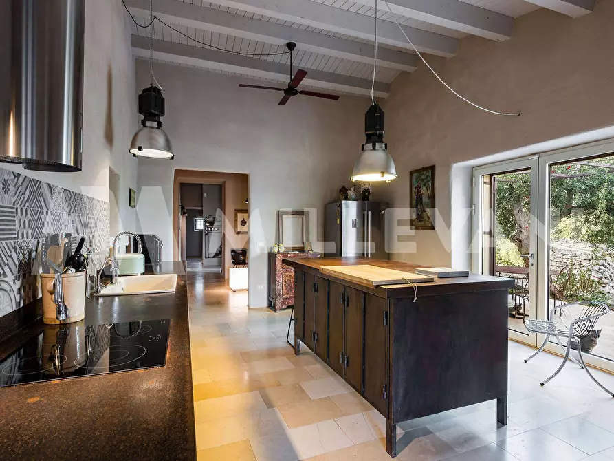 Immagine 17 di Villa in vendita  in contrada pantarello a Noto