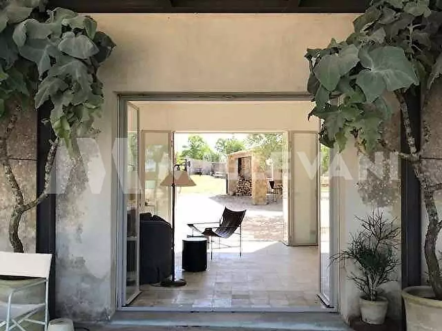 Immagine 3 di Villa in vendita  a Noto