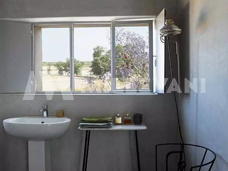 Immagine 18 di Villa in vendita  a Noto