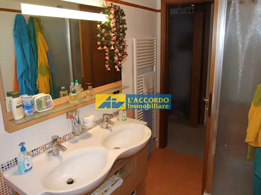 Immagine 6 di Appartamento in vendita  in VIA SCARAVIGLIA a Chieti