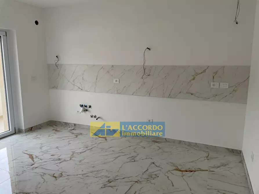 Immagine 4 di Appartamento in vendita  a Chieti