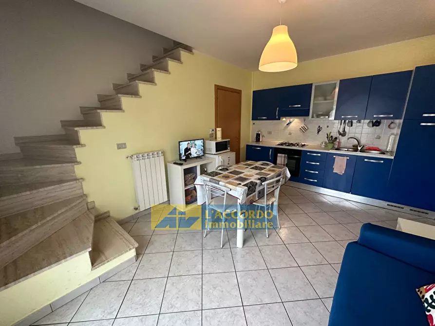 Immagine 2 di Appartamento in vendita  in VIALE BENEDETTO CROCE a Chieti