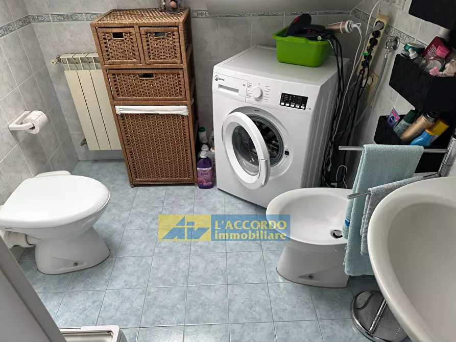 Immagine 14 di Appartamento in vendita  in VIALE BENEDETTO CROCE a Chieti